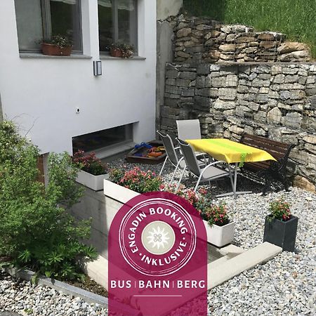 Chasa Samalgors Appartement Tschlin Buitenkant foto