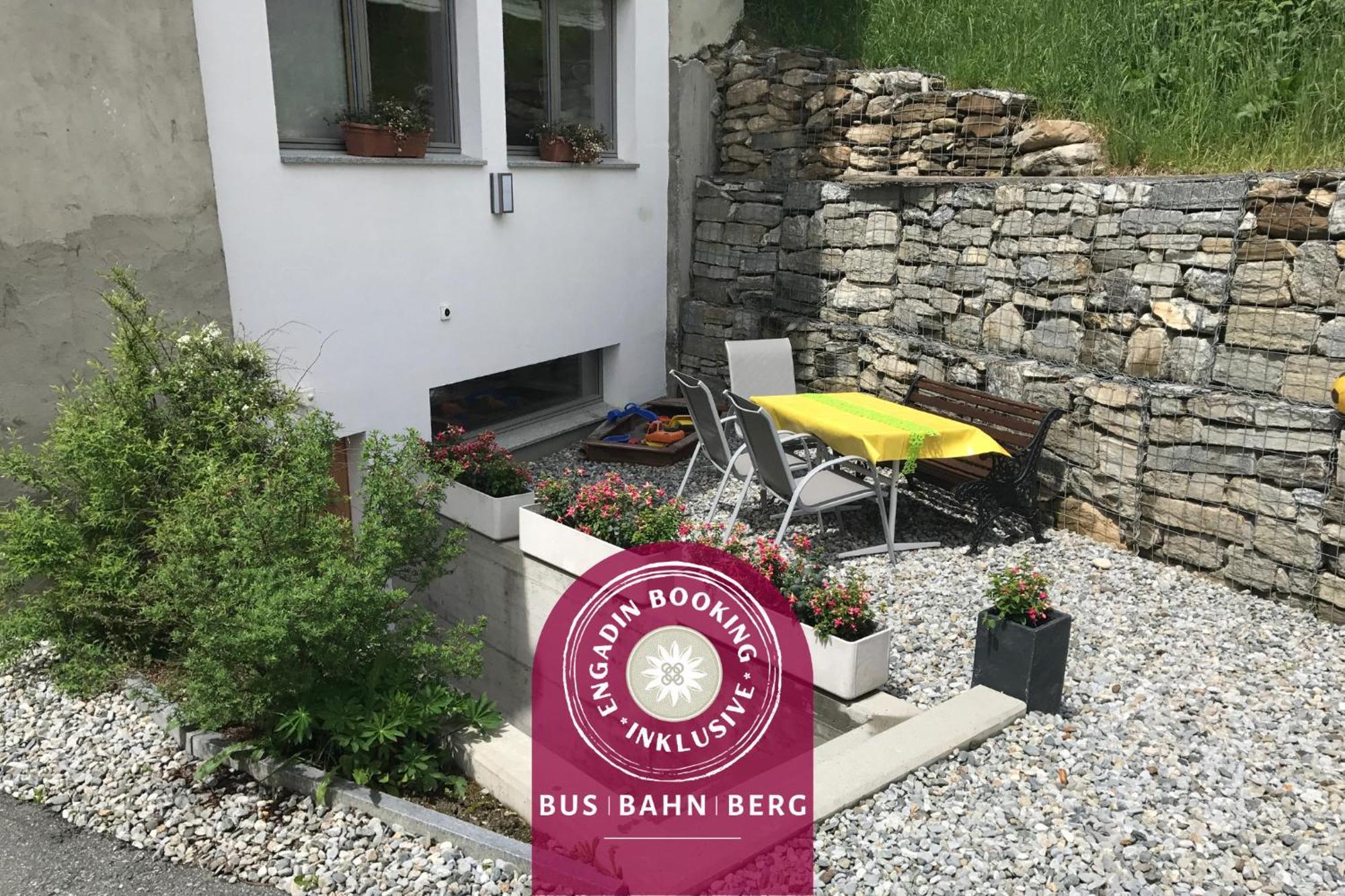 Chasa Samalgors Appartement Tschlin Buitenkant foto
